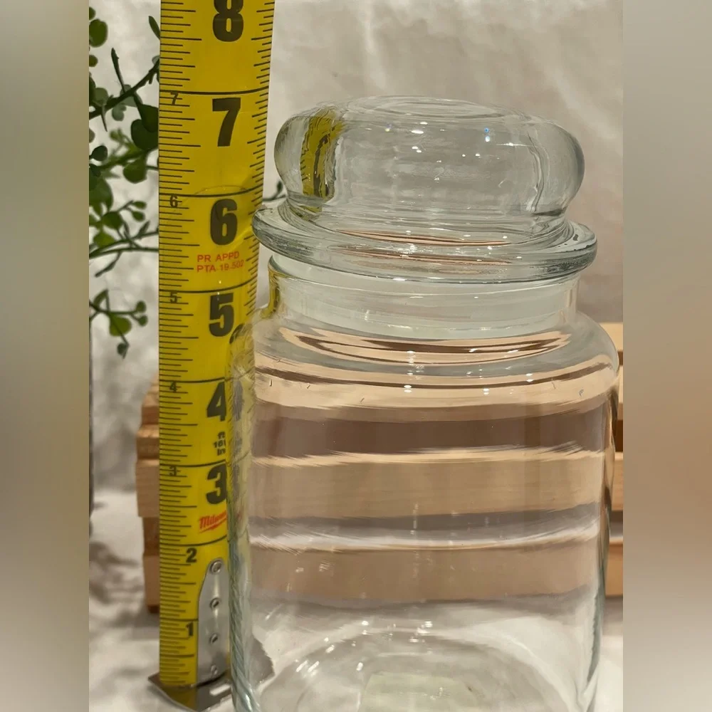 ☀️2/$20 Anchor Hocking Clear Glass Storage Jar with Lid.